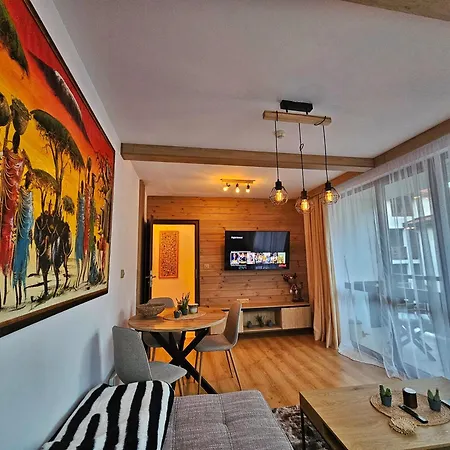 شقة In Out Kosara