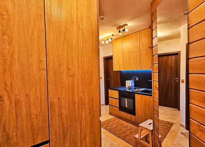 In Out Kosara Apartamento 4*